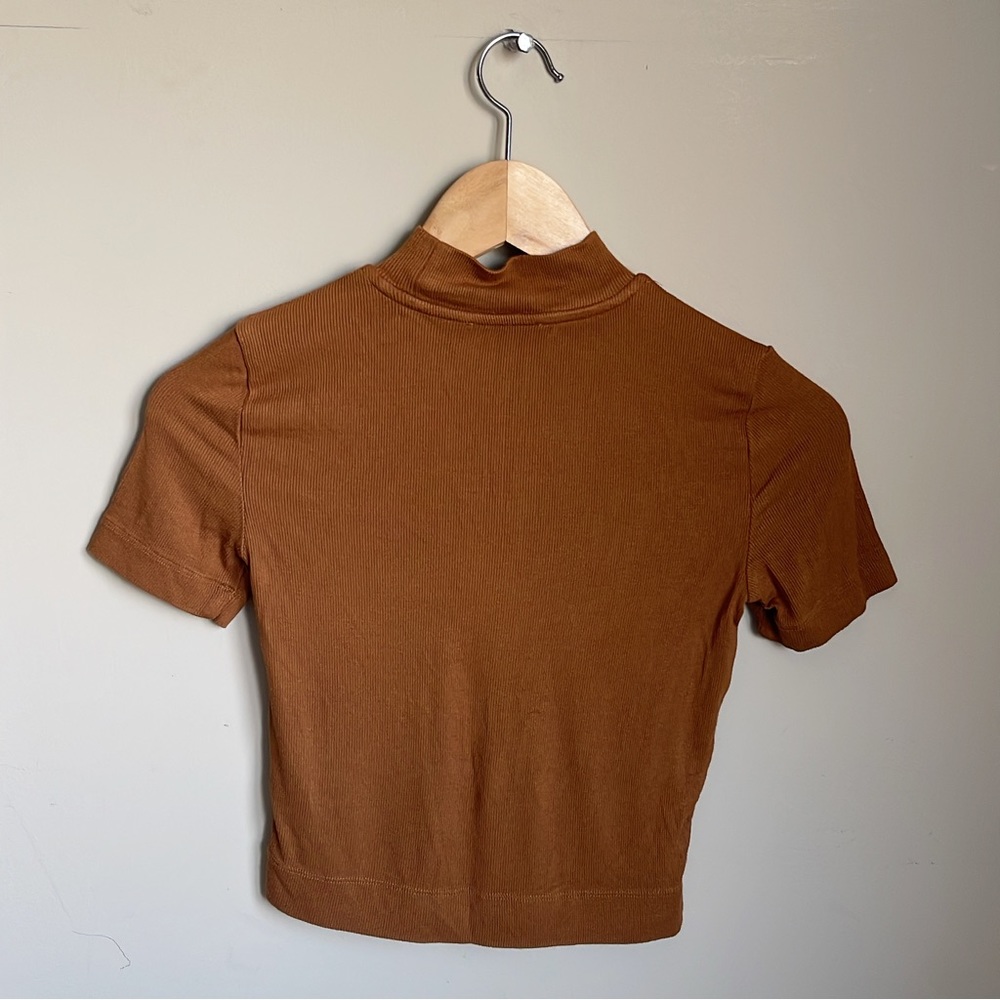 Aritzia Babaton Gonzalo T-Shirt Camel